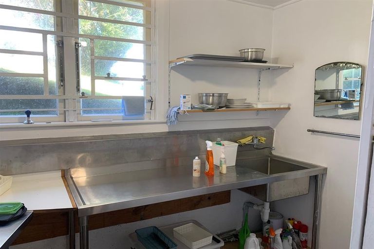 Photo of property in 77 Main South Road, Karoro, Greymouth, 7805