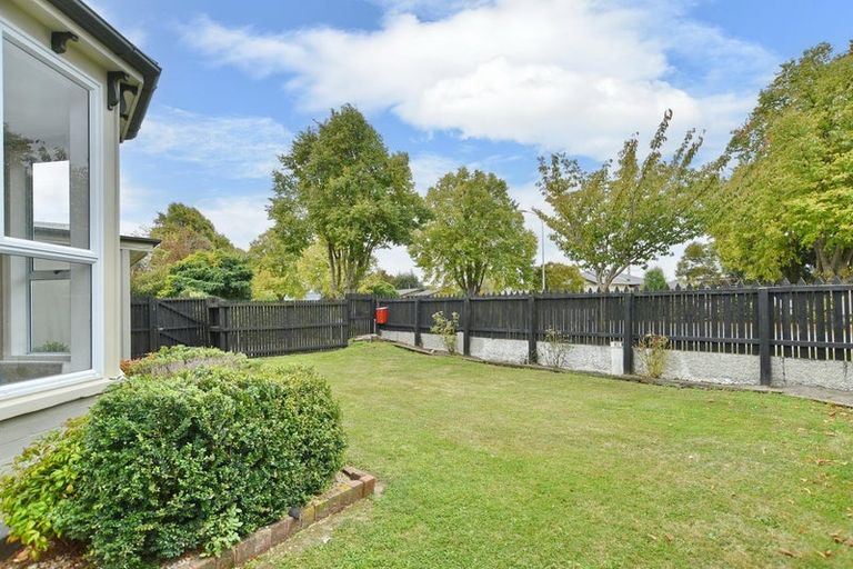 Photo of property in 9 Ayers Street, Rangiora, 7400