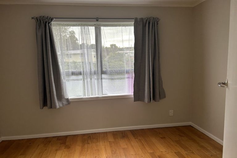 Photo of property in 5 Shoreham Street, Avondale, Auckland, 0600