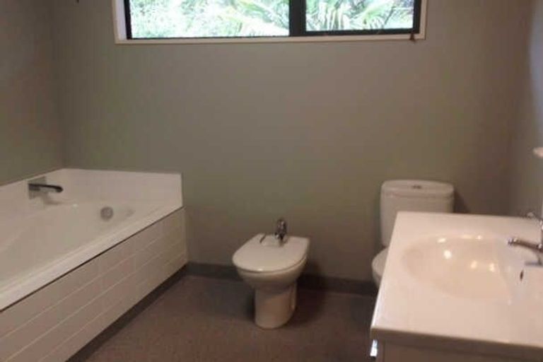 Photo of property in 92 Heberden Avenue, Sumner, Christchurch, 8081