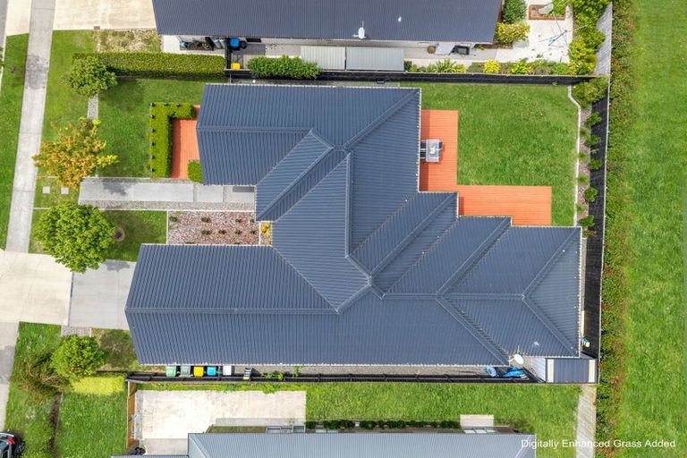 Photo of property in 54 Norfolk Drive, Cambridge, 3434