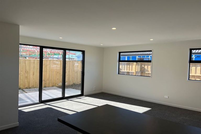 Photo of property in 16 Millhaven Place, Casebrook, Christchurch, 8051