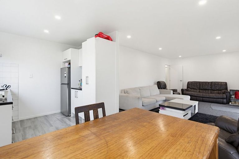 Photo of property in 34b Secretariat Place, Randwick Park, Auckland, 2105