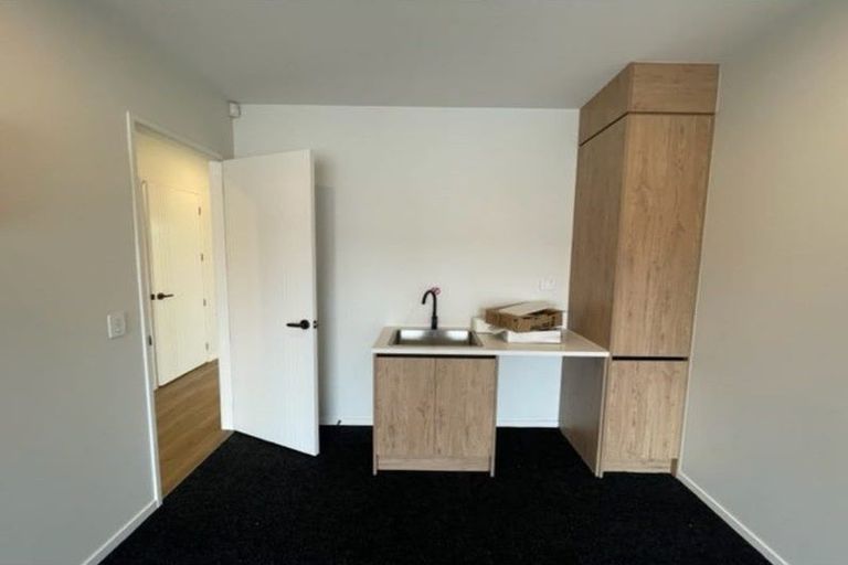 Photo of property in 17 Pilot Drive, Hobsonville, Auckland, 0616