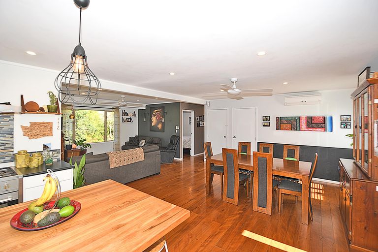 Photo of property in 57 Hauraki Road, Leigh, Warkworth, 0985