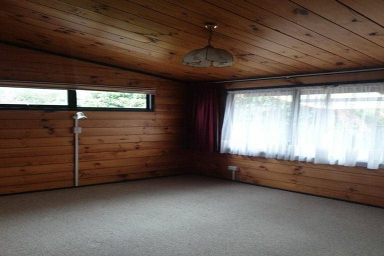 Photo of property in 14 Avon Place, Springvale, Whanganui, 4501