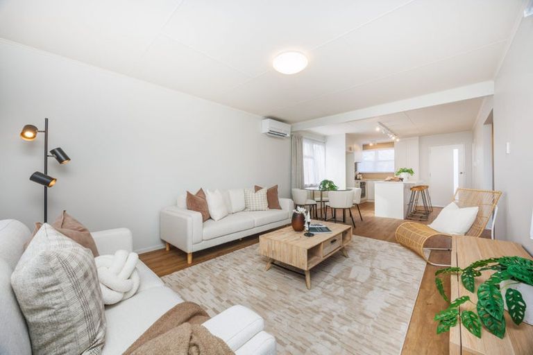 Photo of property in 34 Rhodes Drive, Kelvin Grove, Palmerston North, 4414