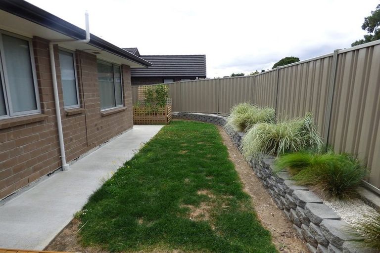Photo of property in 7 Erceg Way, Rosehill, Papakura, 2113
