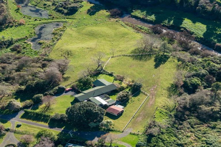 Photo of property in 529 Kane Street, Pirongia, 3802