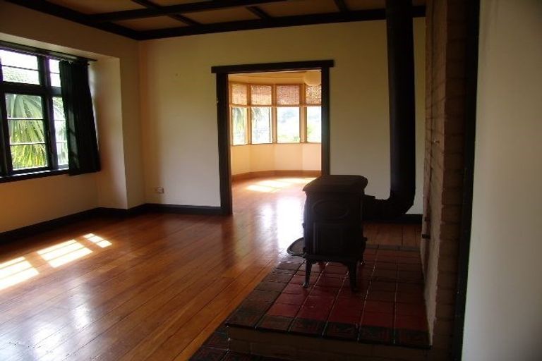 Photo of property in 76 Kawai Street, Nelson South, Nelson, 7010