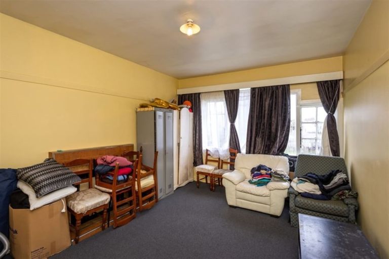 Photo of property in 3 Broadbent Street, Riccarton, Christchurch, 8041