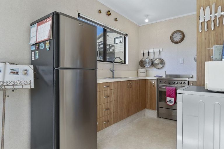 Photo of property in 51a Meander Drive, Welcome Bay, Tauranga, 3112