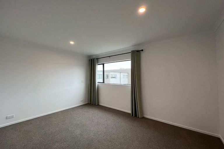 Photo of property in 15c Ventura Street, Mangere, Auckland, 2022