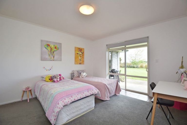 Photo of property in 107 Mason Road, Seaward Bush, Invercargill, 9871