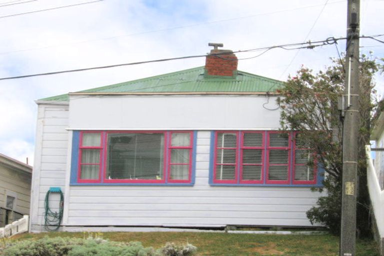Photo of property in 13 Chilka Street, Berhampore, Wellington, 6023
