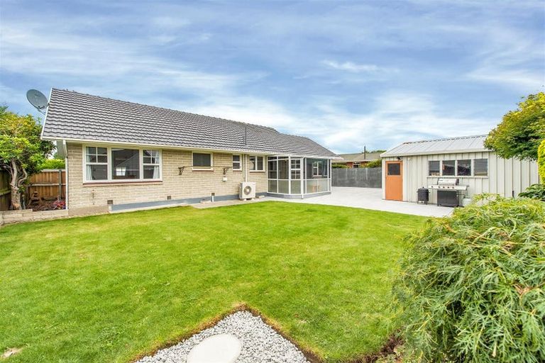 Photo of property in 6 Birkenhead Street, Avonhead, Christchurch, 8042