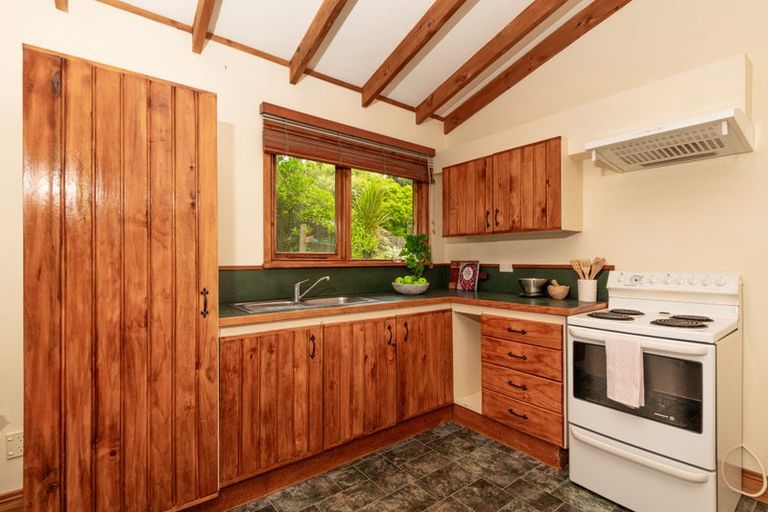 Photo of property in 79 Clifford Road, Johnsonville, Wellington, 6037