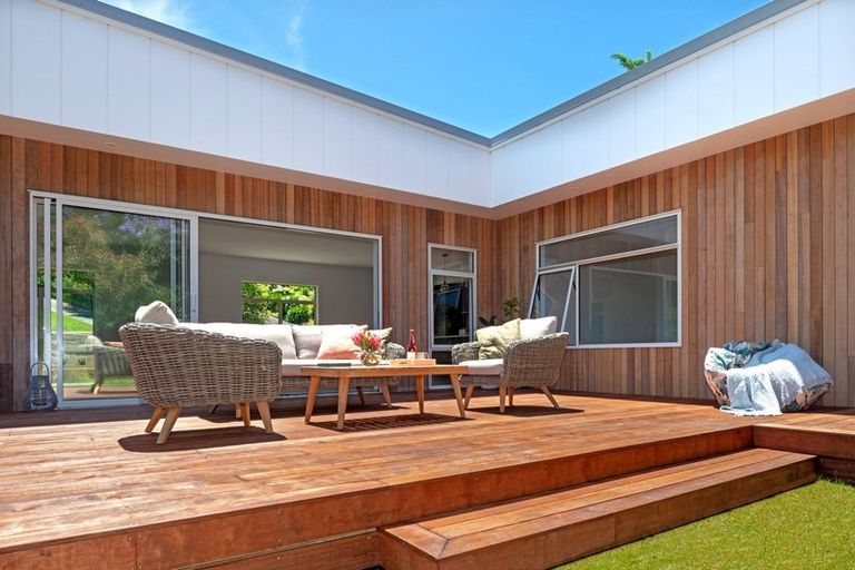 Photo of property in 5 Adams Road, Whataupoko, Gisborne, 4010