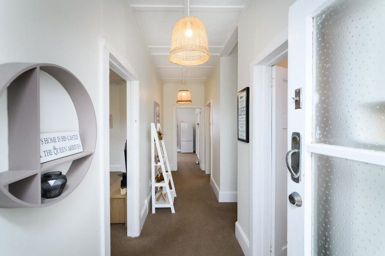 Photo of property in 90 Lyndhurst Street, Takaro, Palmerston North, 4412