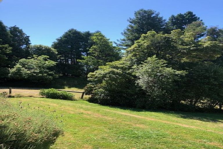 Photo of property in 1621 Kanakanaia Road, Whatatutu, Te Karaka, 4091