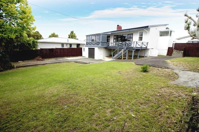 Photo of property in 114 Coxhead Road, Wattle Downs, Auckland, 2103