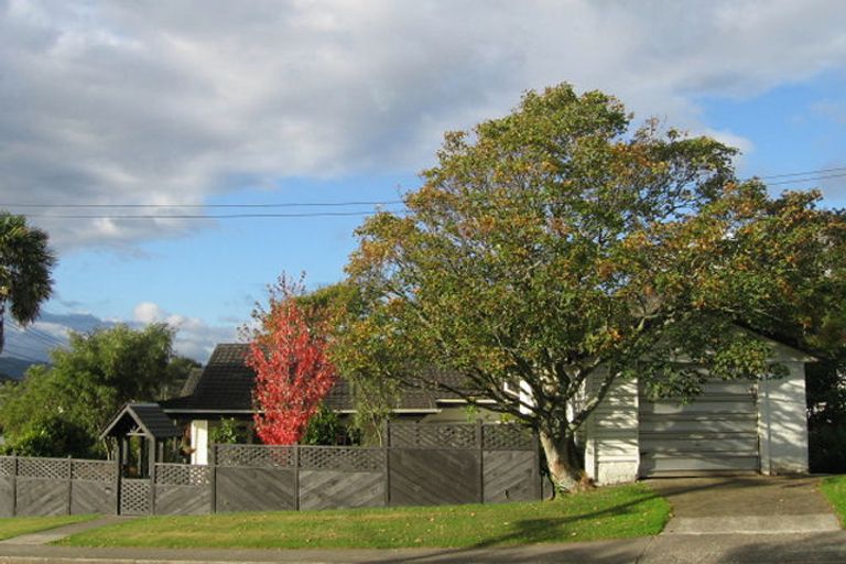 Photo of property in 15 Gloucester Street, Silverstream, Upper Hutt, 5019