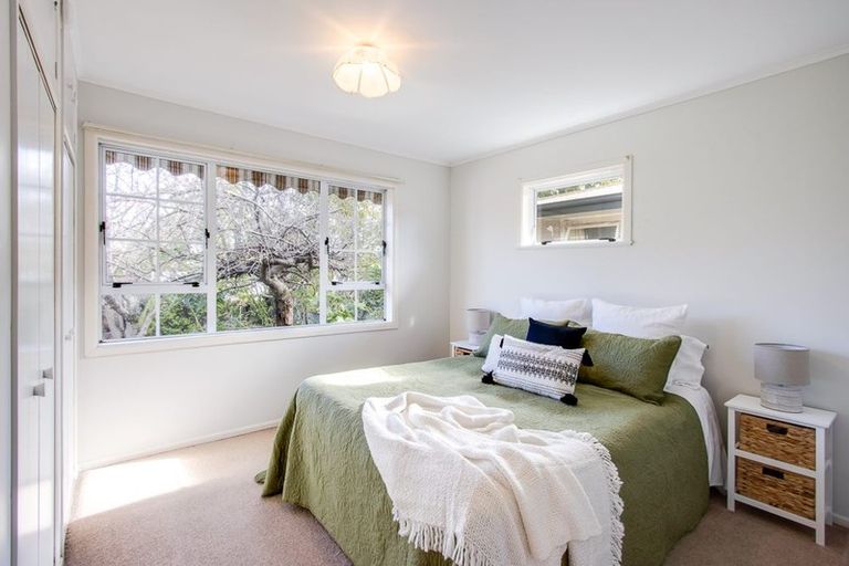 Photo of property in 17 Merton Crescent, Pirimai, Napier, 4112