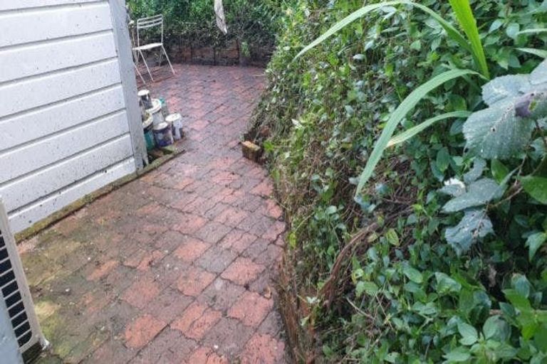 Photo of property in 13 Mortimer Terrace, Aro Valley, Wellington, 6021