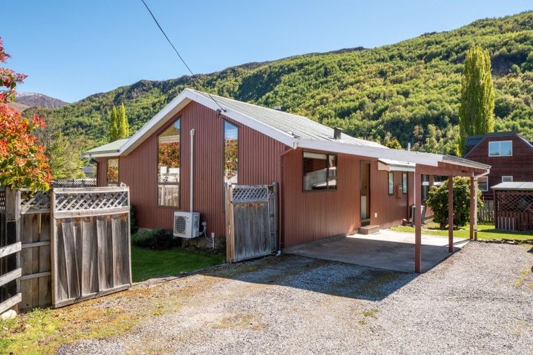 Photo of property in 17b Devon Street, Arrowtown, 9302