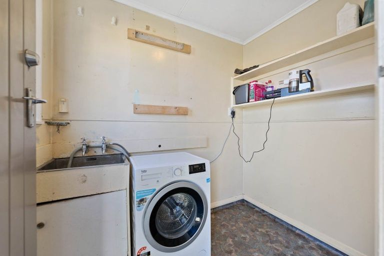 Photo of property in 18 Tawa Street, Hilltop, Taupo, 3330