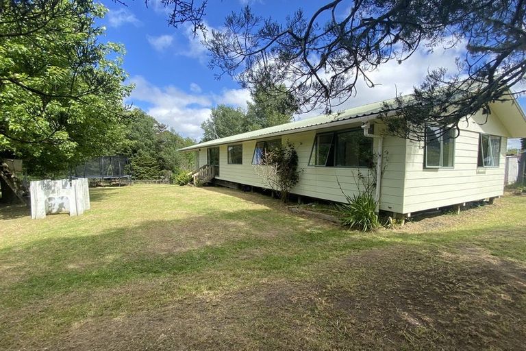 Photo of property in 680 Haruru Road, Kaukapakapa, 0873