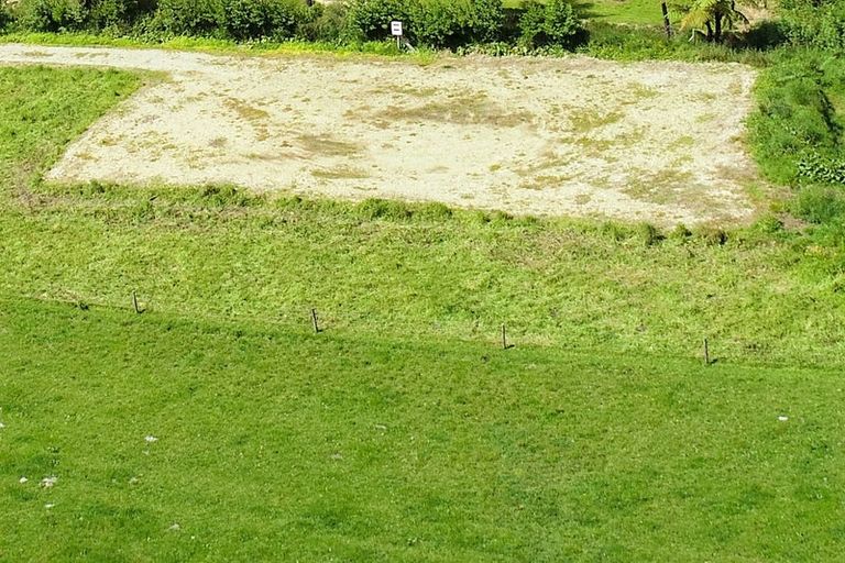 Photo of property in 11 Oparara Road, Karamea, 7893