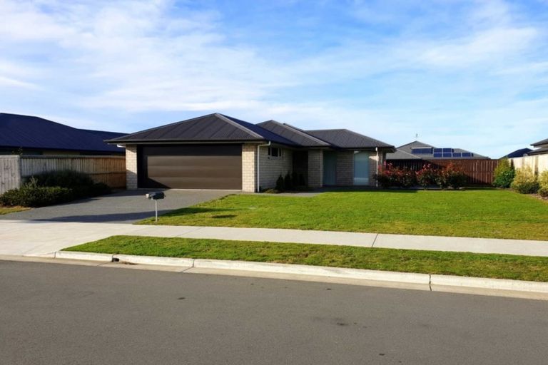 Photo of property in 3 Beachvale Drive, Kaiapoi, 7630