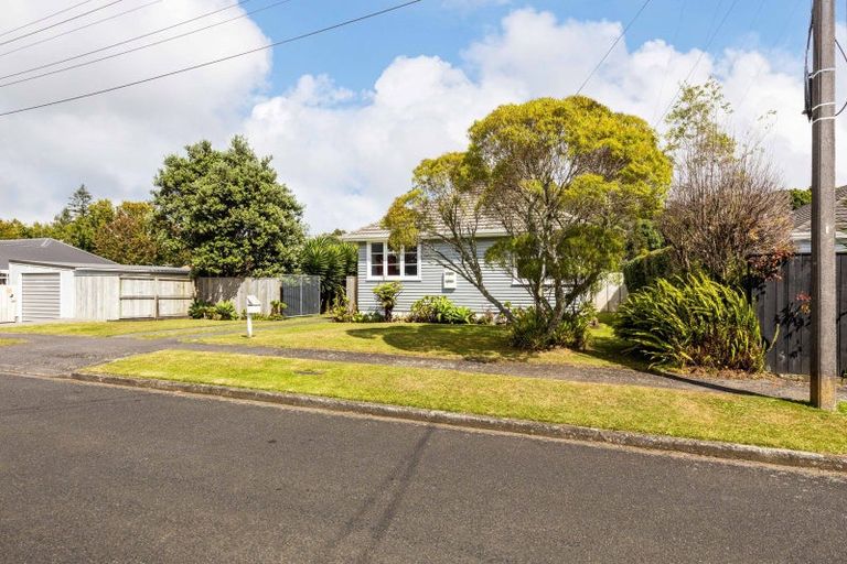 Photo of property in 5 Camden Street, Vogeltown, New Plymouth, 4310