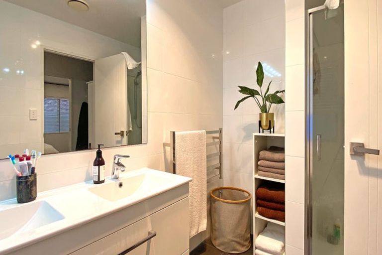 Photo of property in 9 Ruth Craig Place, Stanmore Bay, Whangaparaoa, 0932