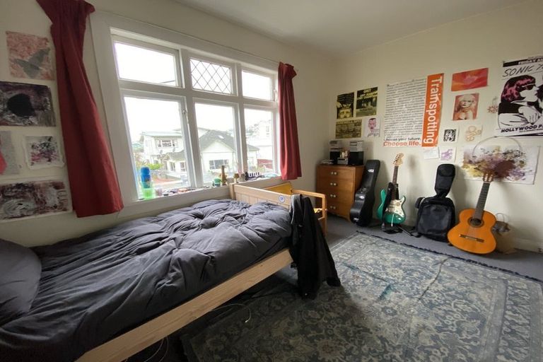 Photo of property in 16 Austin Street, Mount Victoria, Wellington, 6011