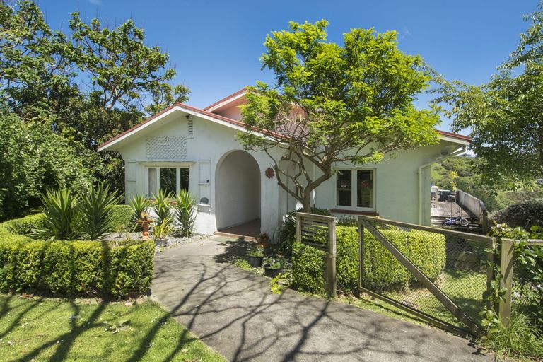 Photo of property in 4e Penny Place, Welcome Bay, Tauranga, 3175