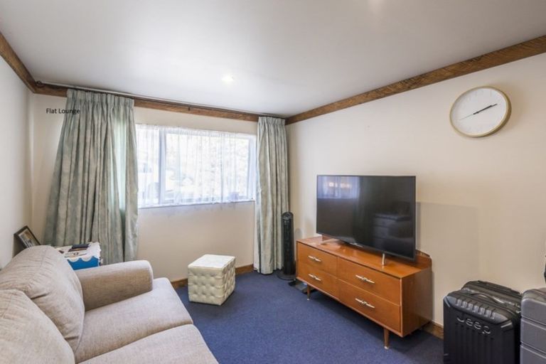 Photo of property in 14 Winara Avenue, Waikanae, 5036