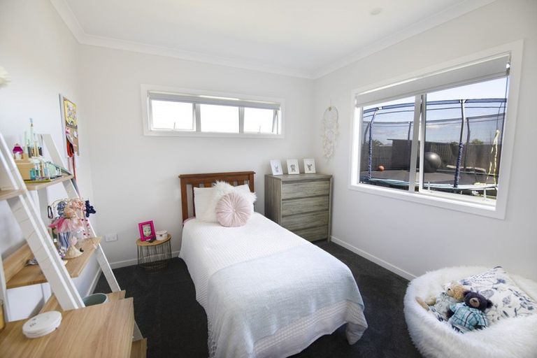 Photo of property in 34 Pelorus Avenue, Poraiti, Napier, 4112