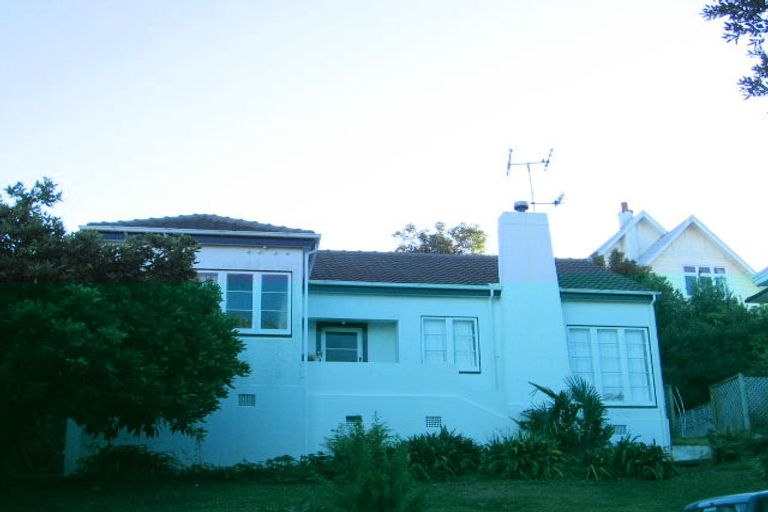 Photo of property in 12a Harvey Road, Bluff Hill, Napier, 4110