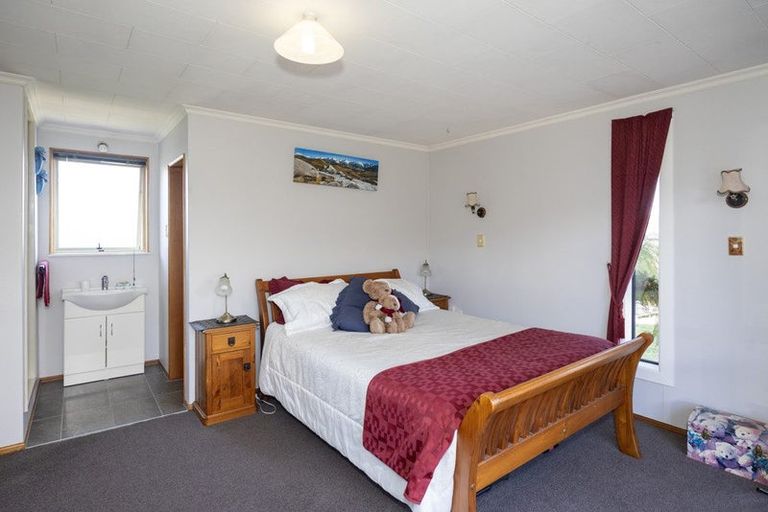 Photo of property in 11 Charles Street, Weston, Oamaru, 9401