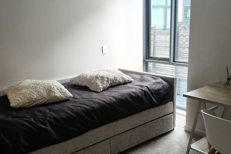 Photo of property in 212 Willis Street, Te Aro, Wellington, 6011