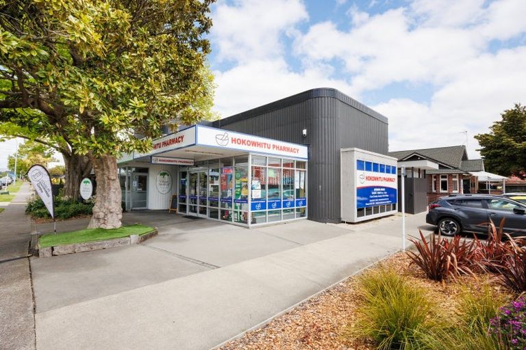 Photo of property in 5 Montgomery Terrace, Hokowhitu, Palmerston North, 4410