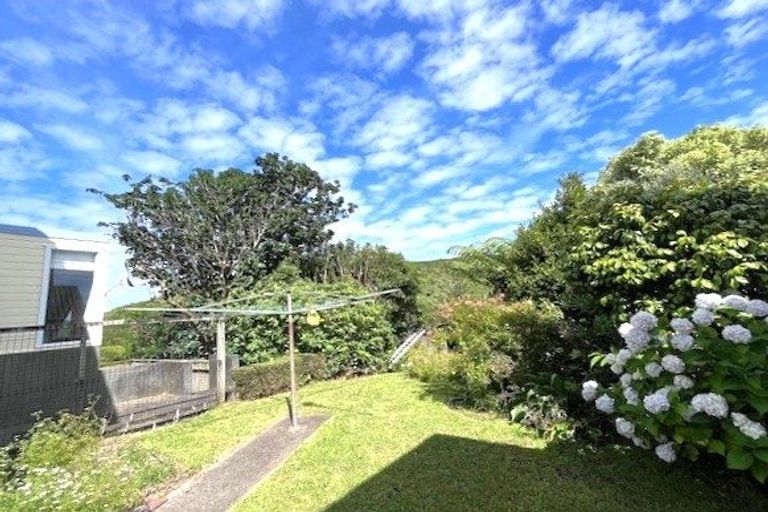 Photo of property in 14 Haast Close, Kelson, Lower Hutt, 5010