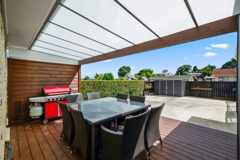 Photo of property in 1/45 Charntay Avenue, Clover Park, Auckland, 2019