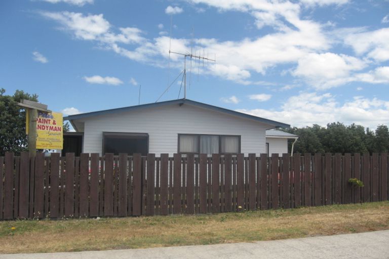 Photo of property in 138 Pukehina Parade, Pukehina, Te Puke, 3189