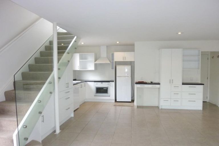 Photo of property in 11/16 Derby Street, St Albans, Christchurch, 8014