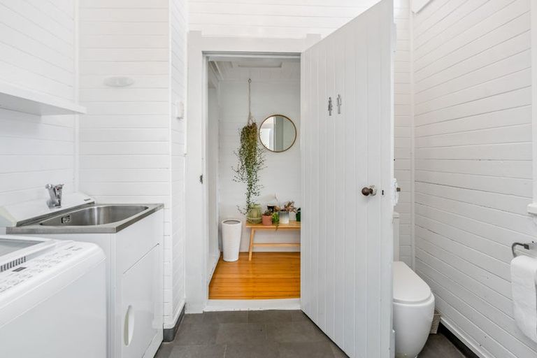 Photo of property in 7 Bernard Street, Avenues, Whangarei, 0110