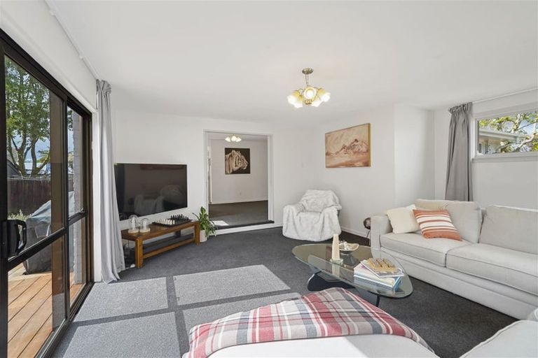 Photo of property in 22 Cullahill Street, Harewood, Christchurch, 8051