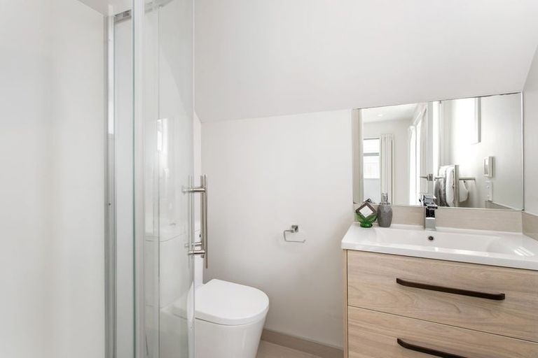 Photo of property in 4/33 Elizabeth Street, Riccarton, Christchurch, 8041